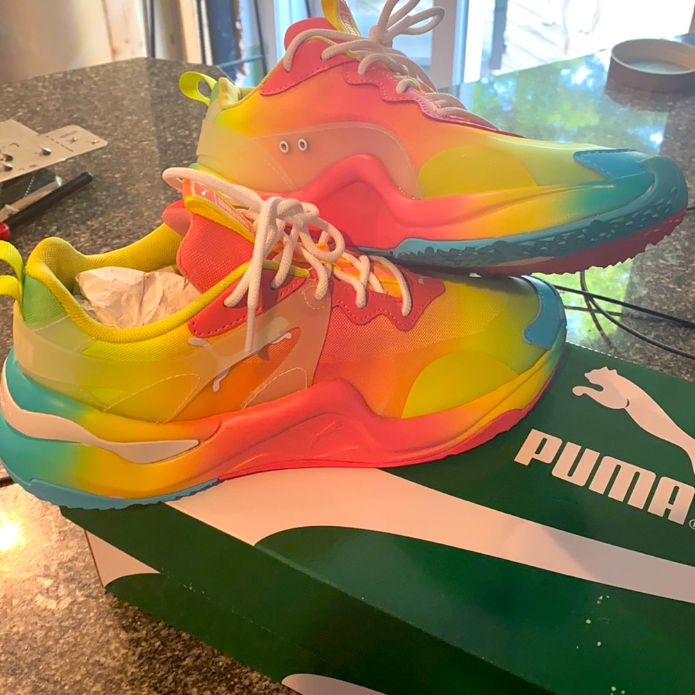 Limited edition Free People / Puma Rainbow Shoe